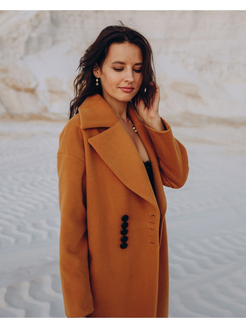 Довге жіноче пальто з поясом 10 ґудзиків , гірчиця