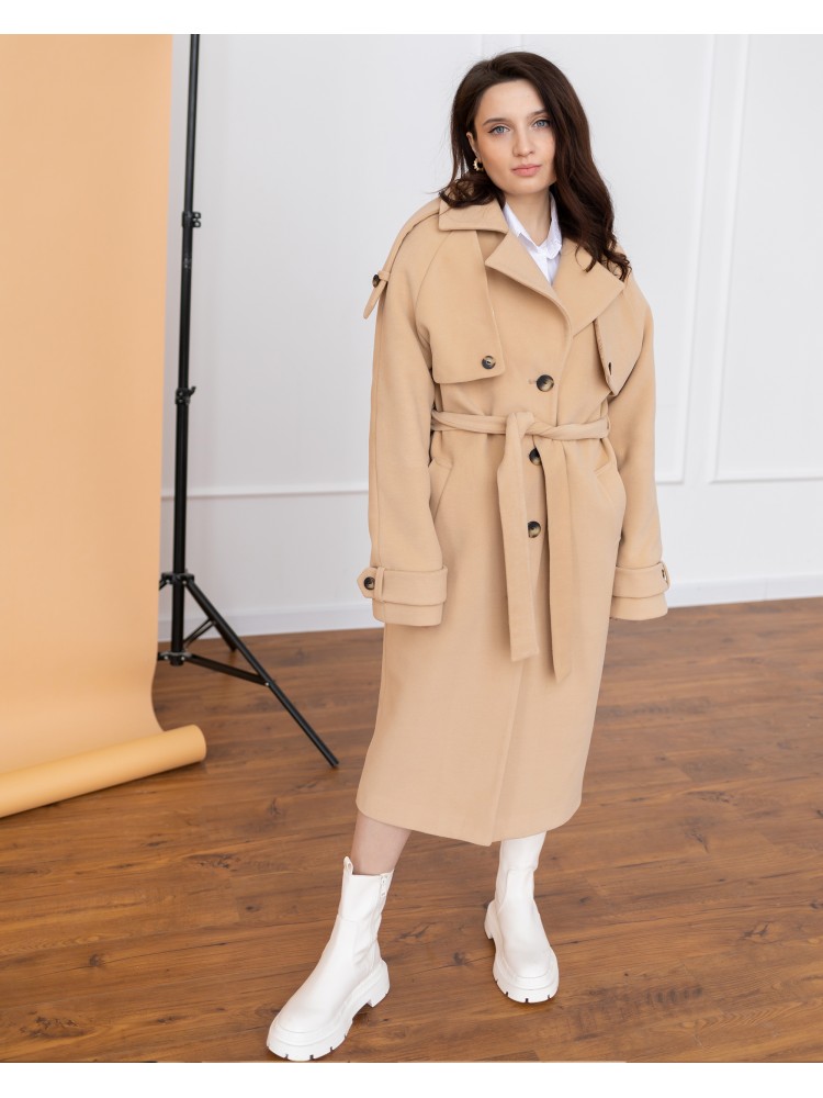 Жіночне пальто з клапаном, бежеве Жіночне пальто з клапаном, бежеве