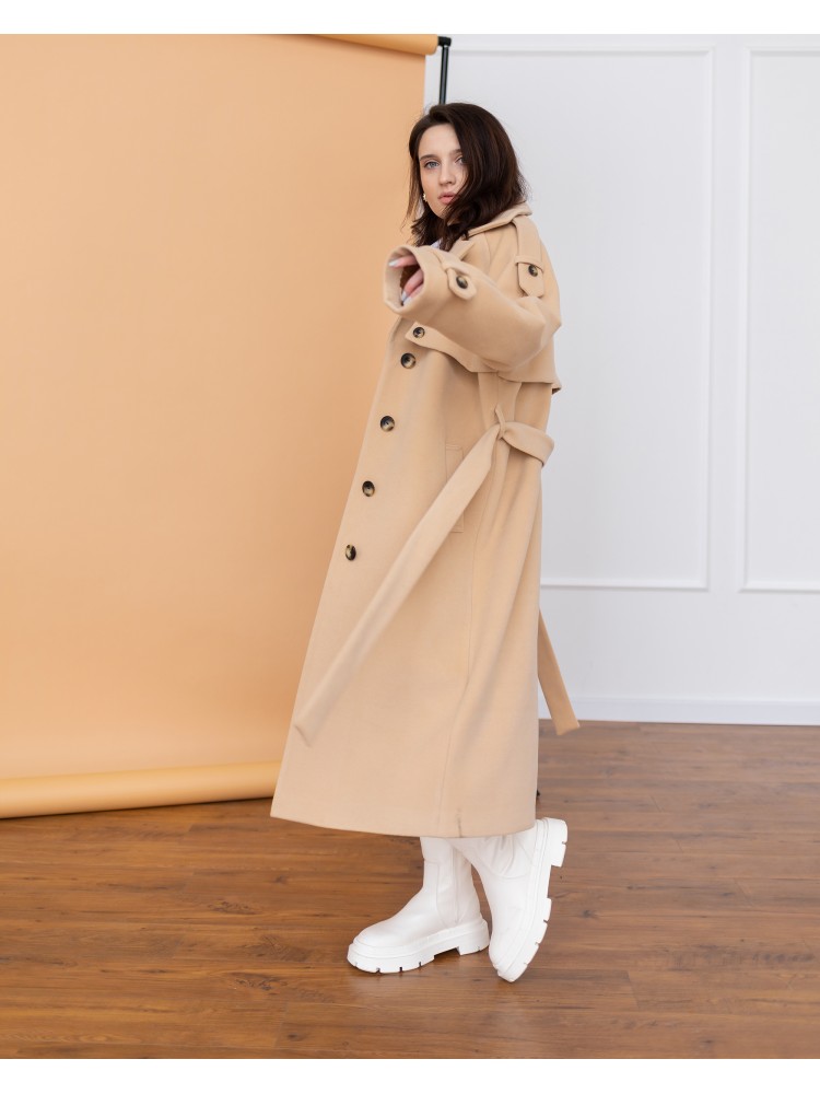 Жіночне пальто з клапаном, бежеве Жіночне пальто з клапаном, бежеве