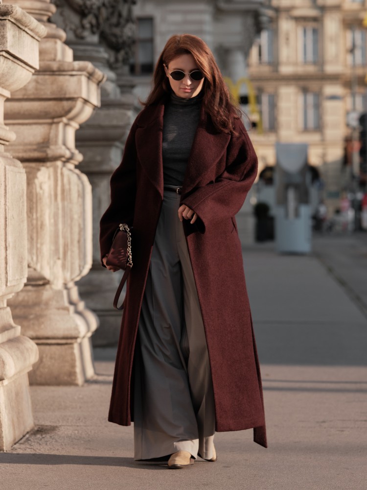 Двобортне довге пальто вільного крою, бордо