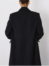 Пальто з чоловічого плеча, чорне