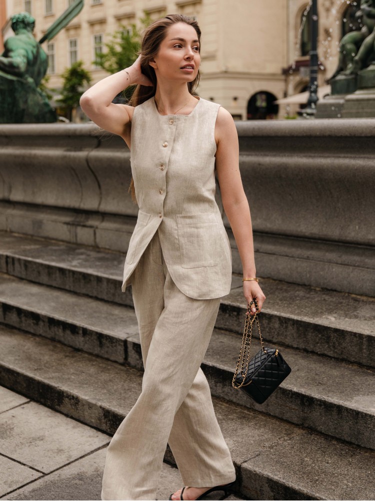 Бежева жилетка з льону CHELIE