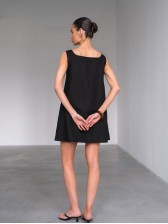 Лляна міні-сукня, чорна