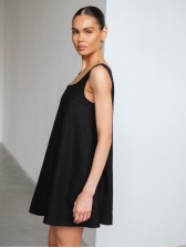 Лляна міні-сукня, чорна
