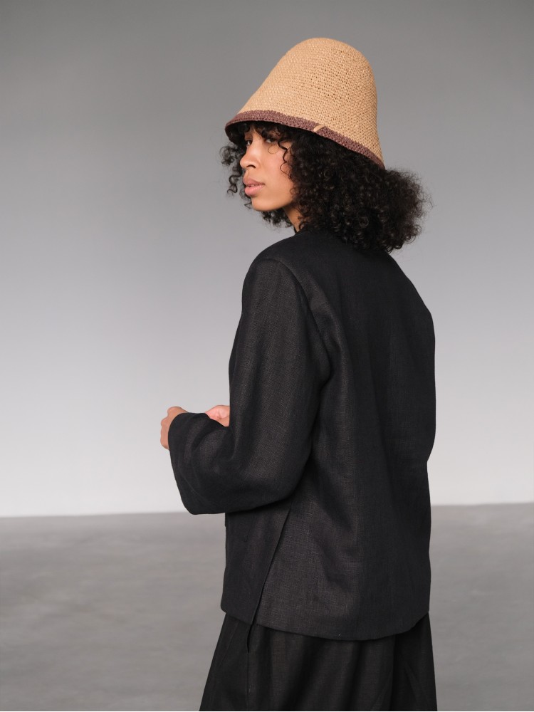 Бежева панама-кльош з натуральної рафії