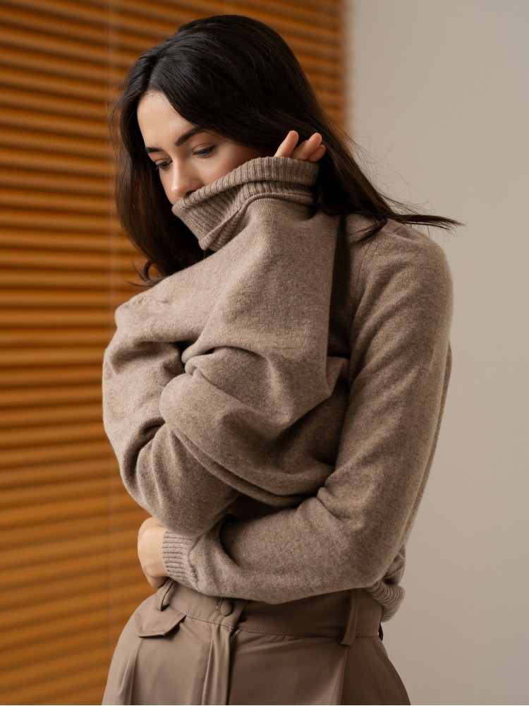 Гольф з вовни мериноса та кашеміру, бежевий