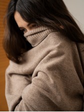 Гольф з вовни мериноса та кашеміру, бежевий